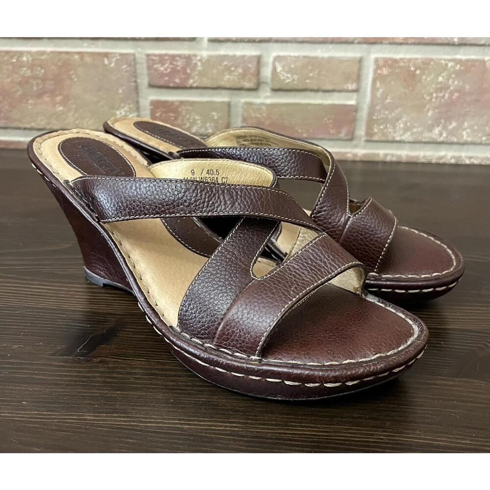 Born Sandals BrownLeather Open Toe Criss Cross Straps Platform Wedge Size 9